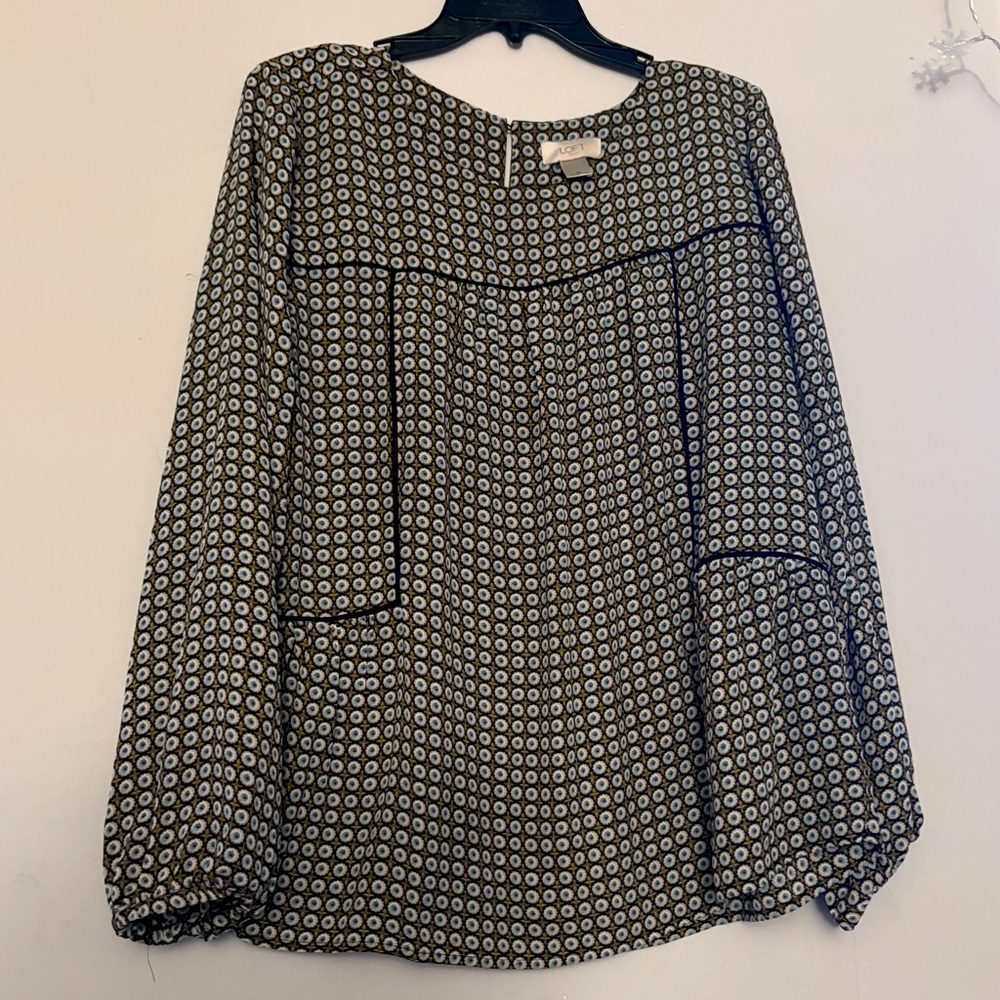 Loft - Size M - green, boho blouse
